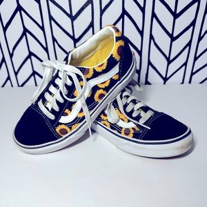 Girls sunflower VANS size 2.5